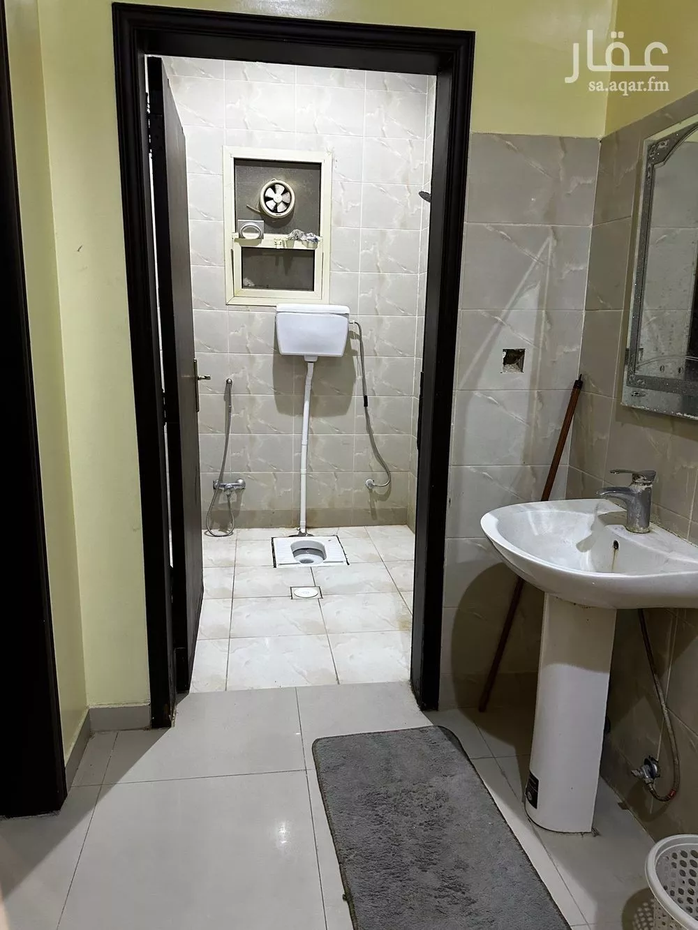 648 sqm building in Dhahrat Laban 2
