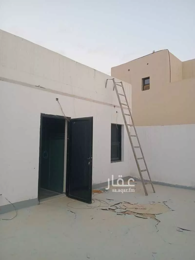 عمارة 1100 م² في الوادي 16