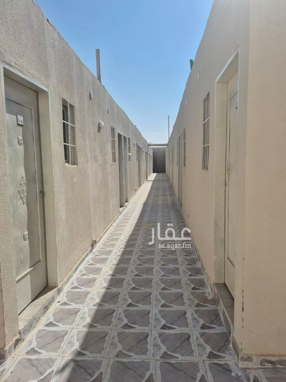 عمارة 2700 م² في الرمال 9