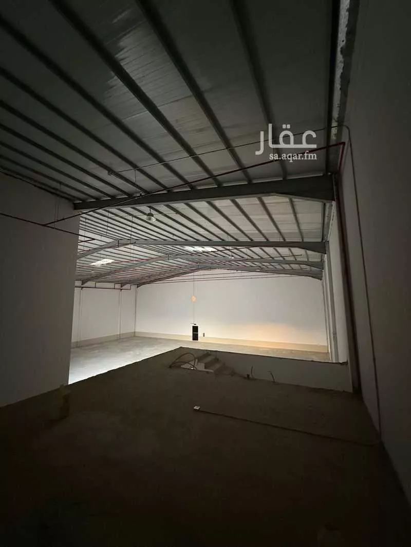 1050 sqm warehouse in An Nadhim 7
