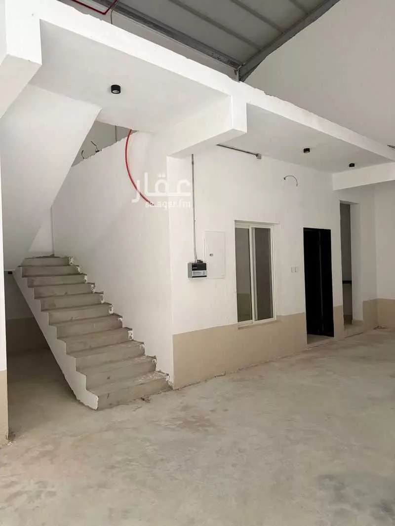 1050 sqm warehouse in An Nadhim 8