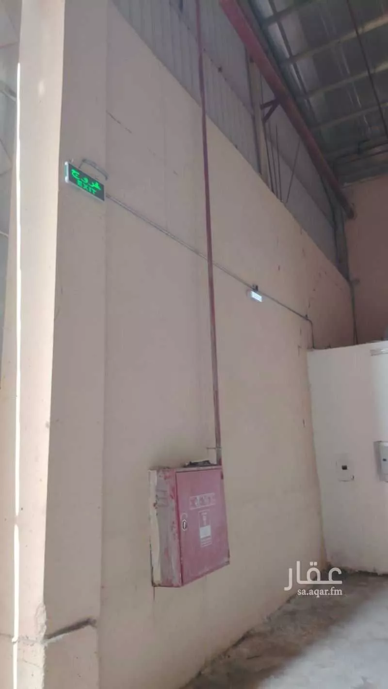 840 sqm warehouse in Al Sulay 5