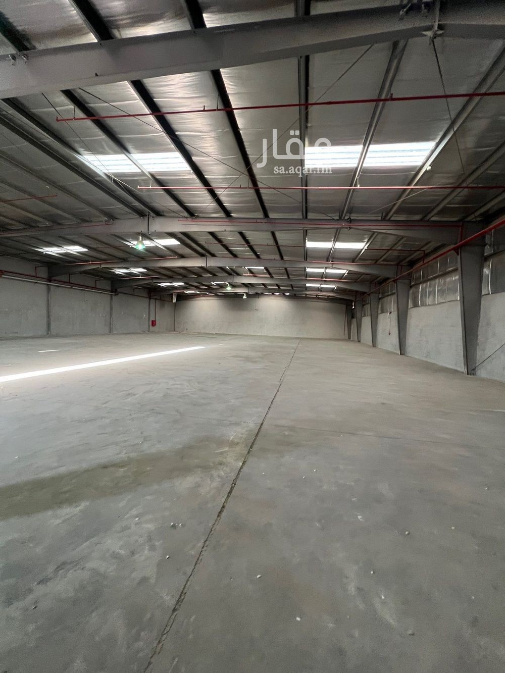 1 bedroom warehouse in Al Bariah, Riyadh 3