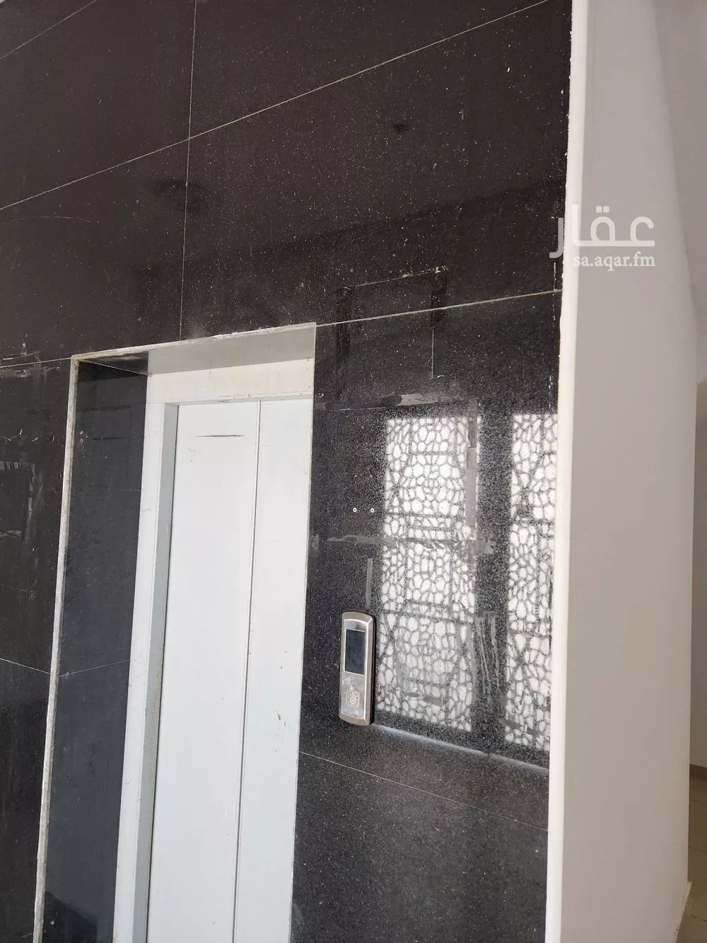 2578 sqm building in Tuwaiq 13