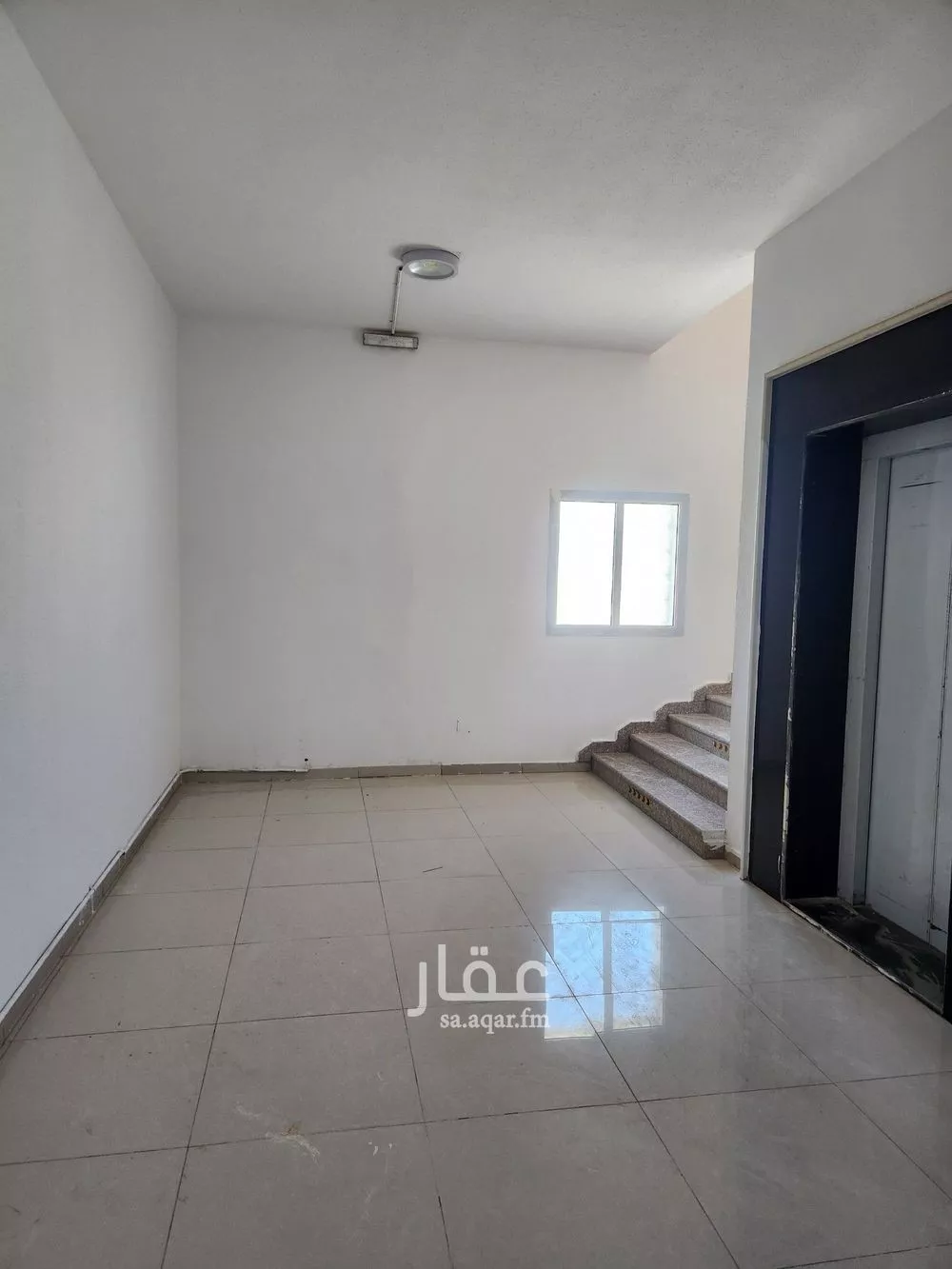 2578 sqm building in Tuwaiq 8