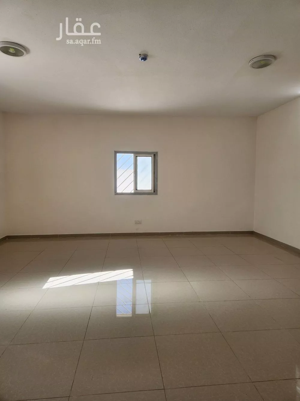 2578 sqm building in Tuwaiq 9