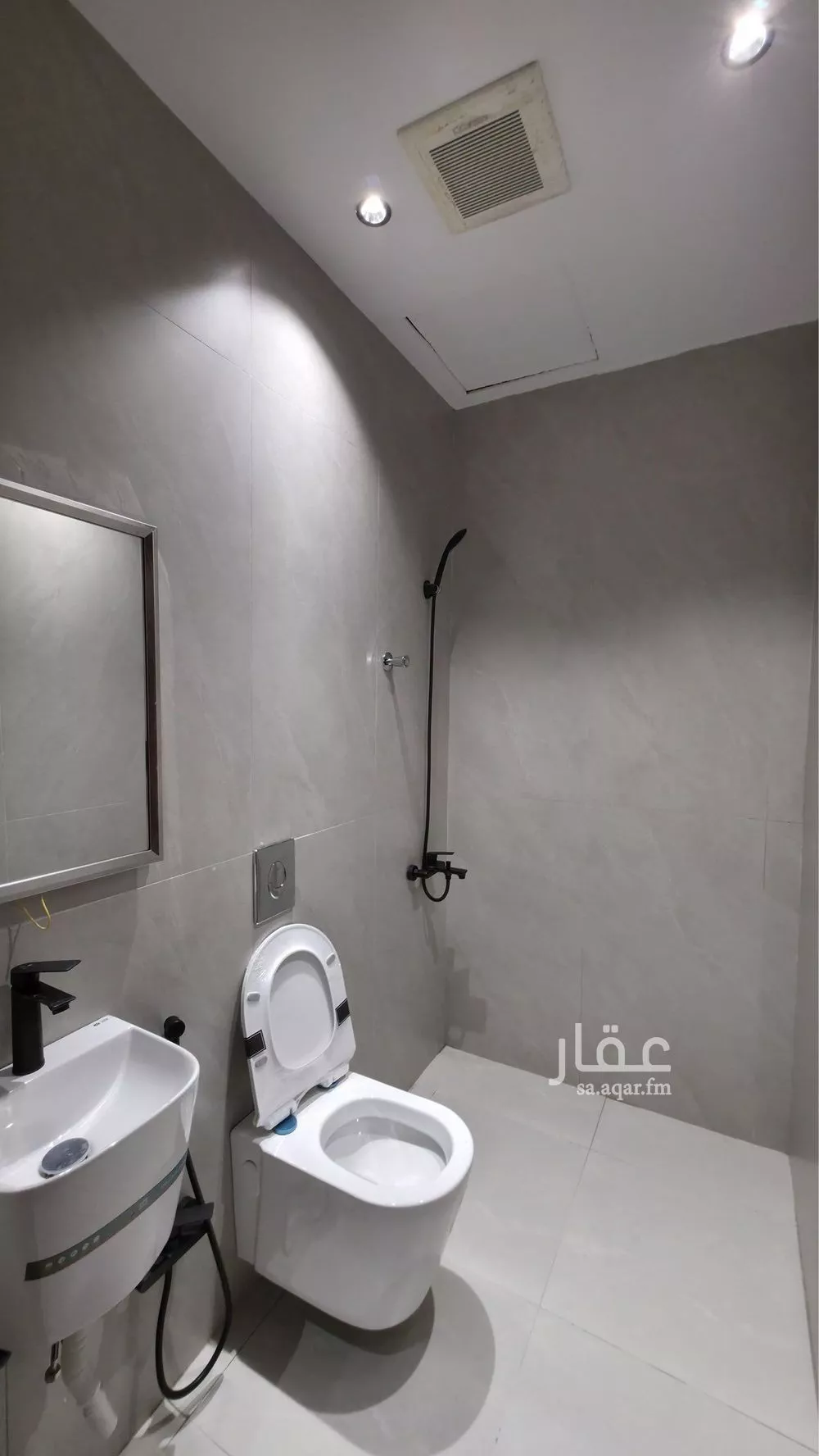 عمارة 2750 م² في المروة 10