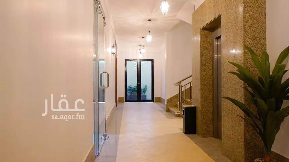 900 sqm building in Hittin 14