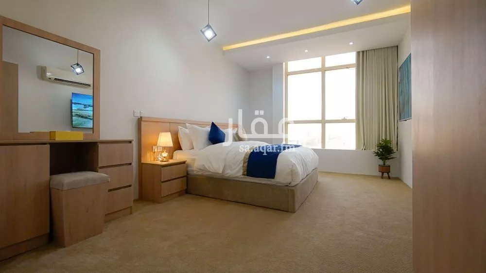 900 sqm building in Hittin 19