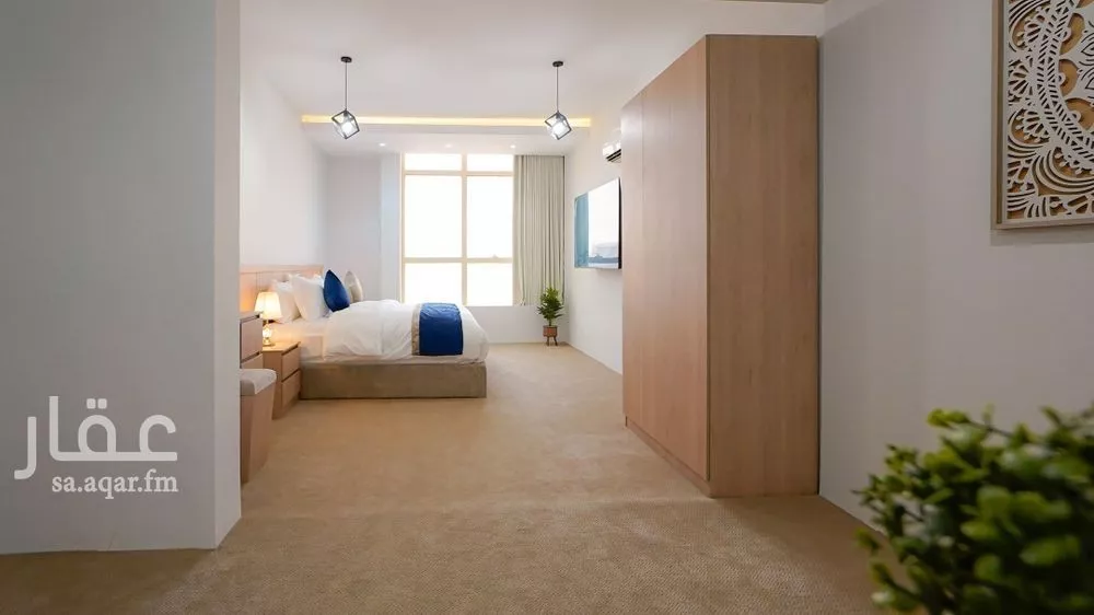 900 sqm building in Hittin 30