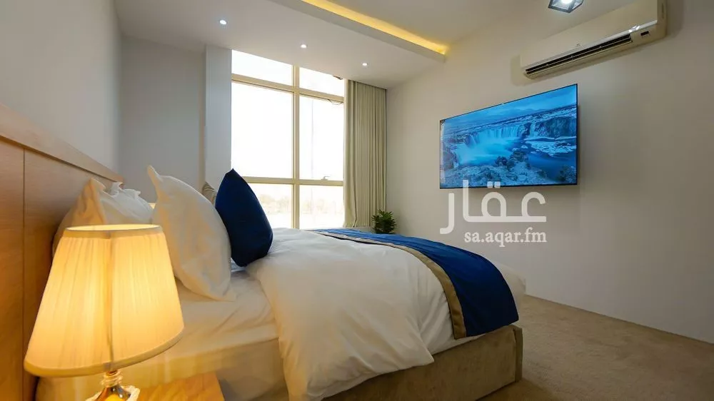 900 sqm building in Hittin 9
