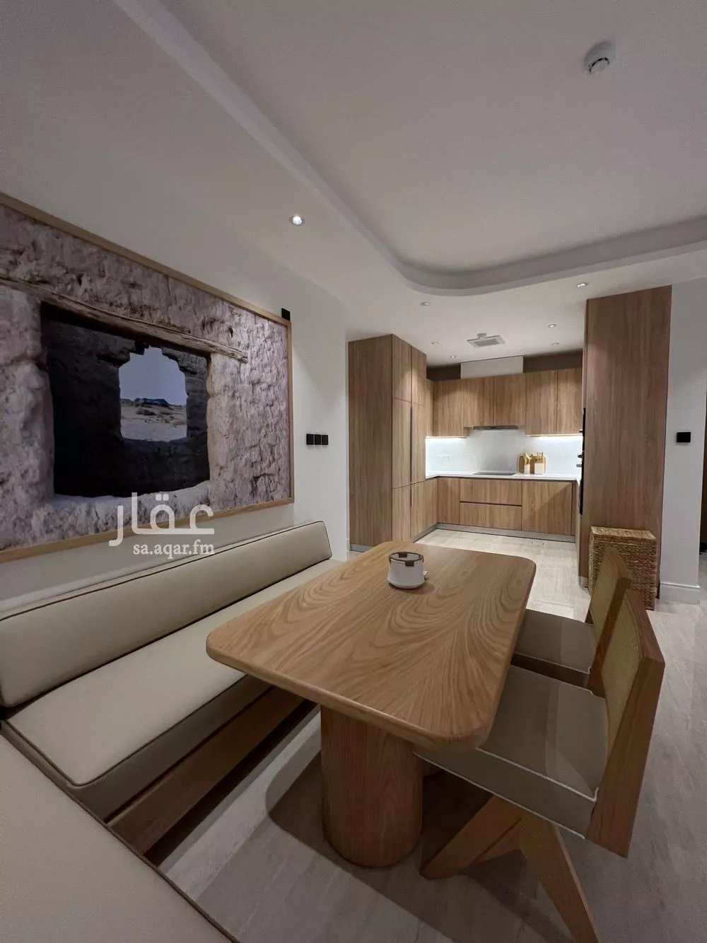 عمارة 3960 م² في الشهداء 9