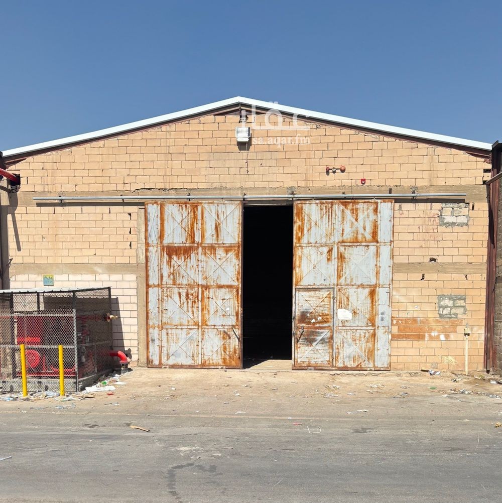 2 bedroom warehouse in Al Faisaliyyah, Riyadh