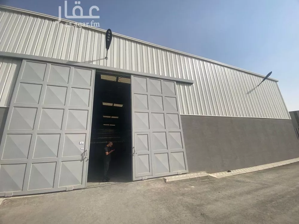 1942 sqm warehouse in Riyadh 5
