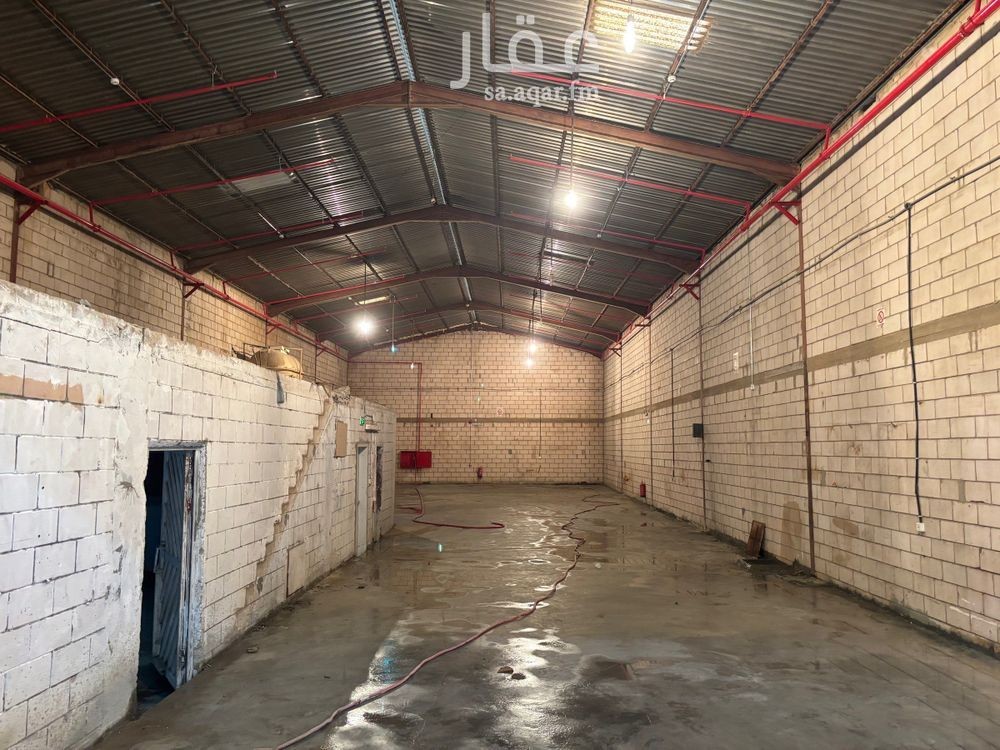 warehouse in Al Faisaliyyah, Riyadh 2
