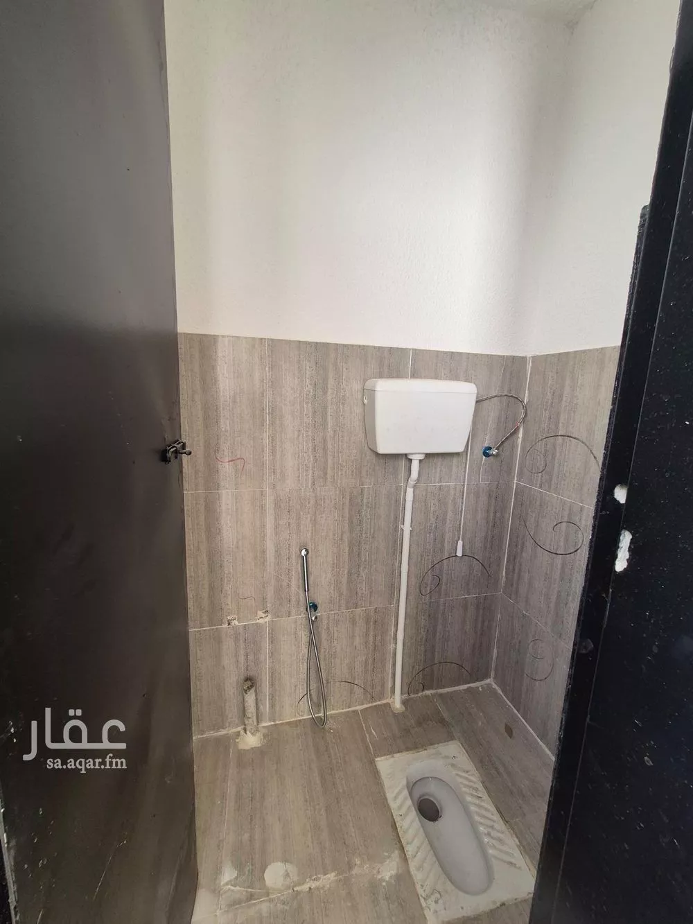 2700 sqm building in Al Rimal 8