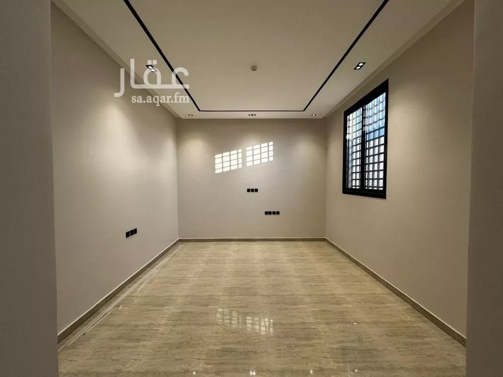 882 sqm building in Dahiat Namar 4