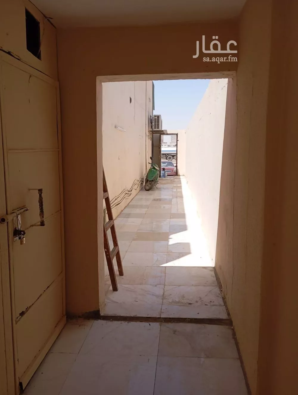 عمارة 1500 م² في الرمال 6