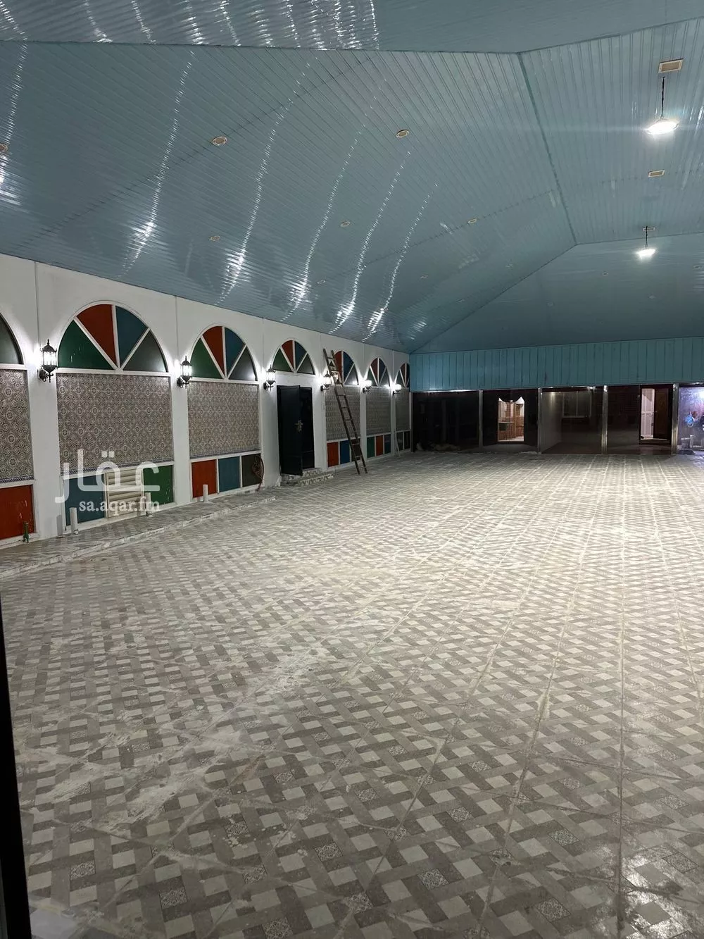 عمارة 10000 م² في الرمال 11