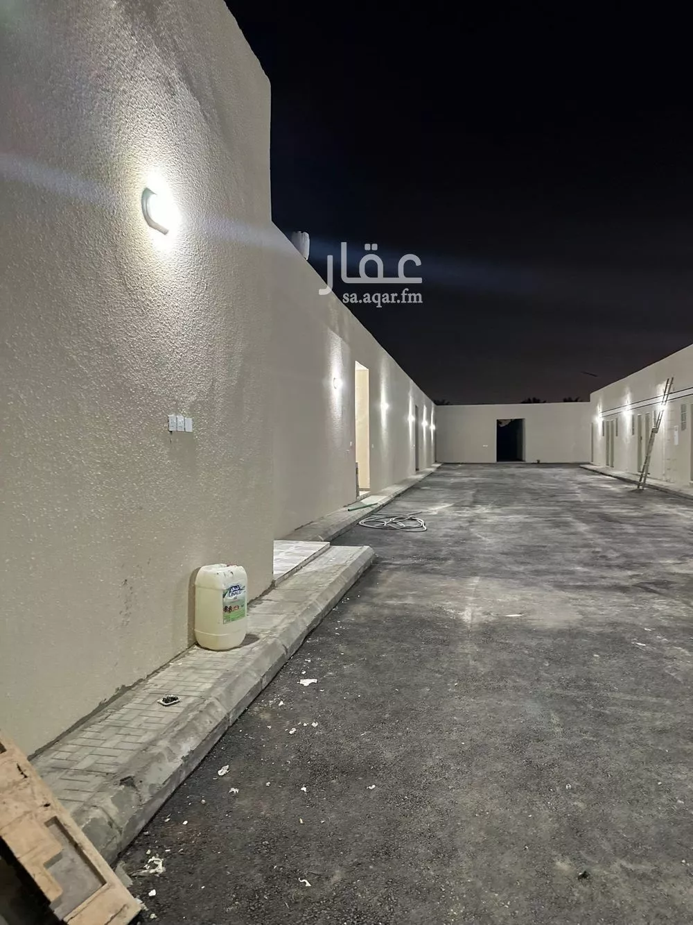 عمارة 10000 م² في الرمال 25