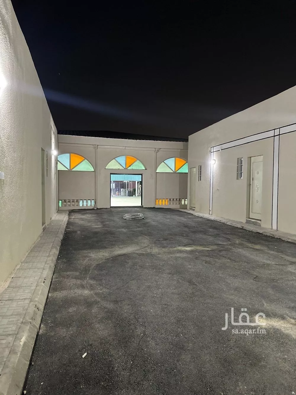عمارة 10000 م² في الرمال 8