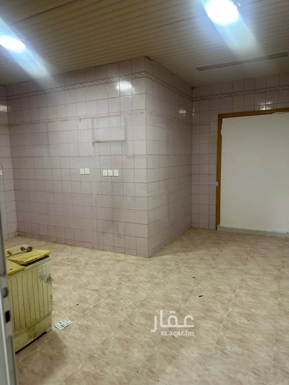 عمارة 10000 م² في الرمال 10