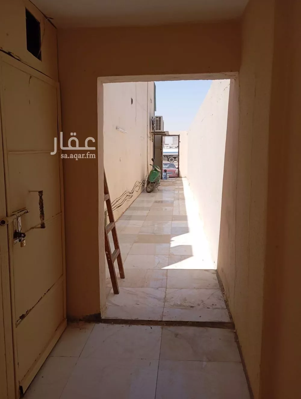 عمارة 1500 م² في الرمال 8