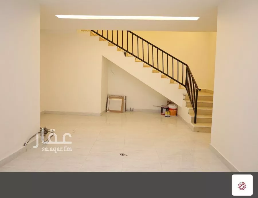 عمارة 137 م² في الشميسي 4