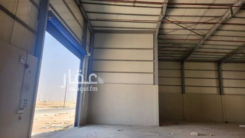 900 sqm warehouse in An Nadhim 7