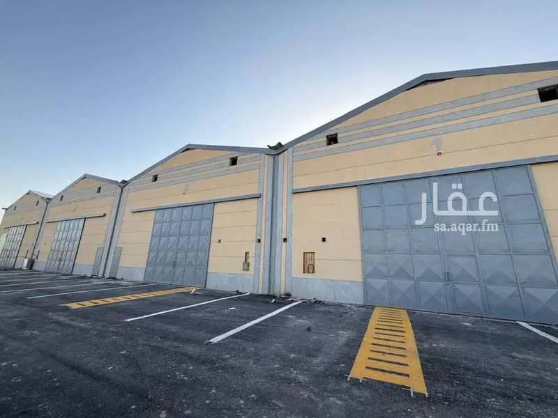 1 bedroom warehouse in Al Sulay, Riyadh 6