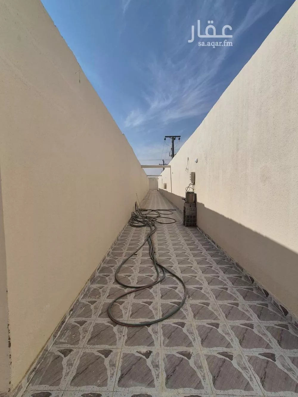 2700 sqm building in Al Rimal 5