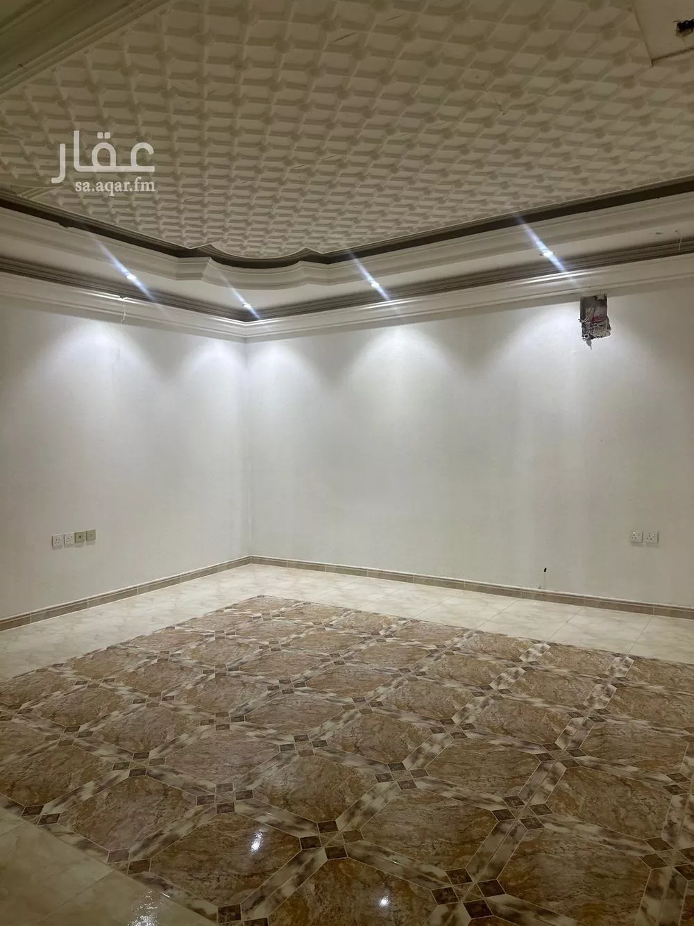 10000 sqm building in Al Rimal 17