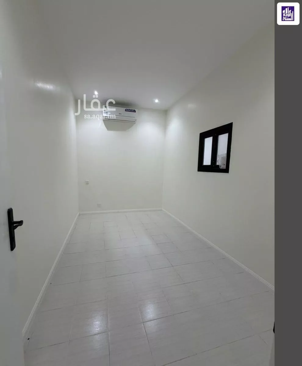 930 sqm building in Al Murabba 18