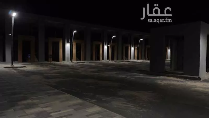 900 sqm building in Tuwaiq 13