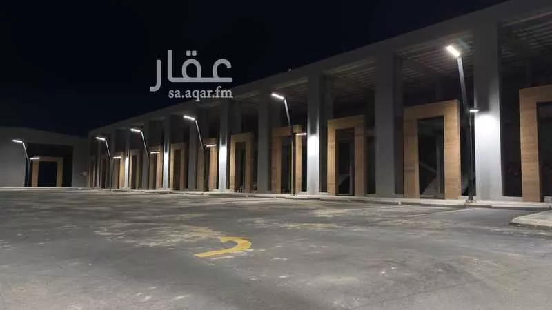 900 sqm building in Tuwaiq 5