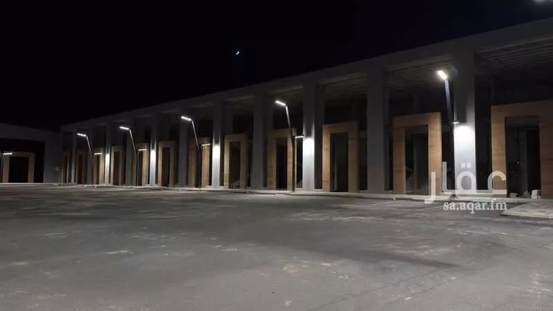 900 sqm building in Tuwaiq 7