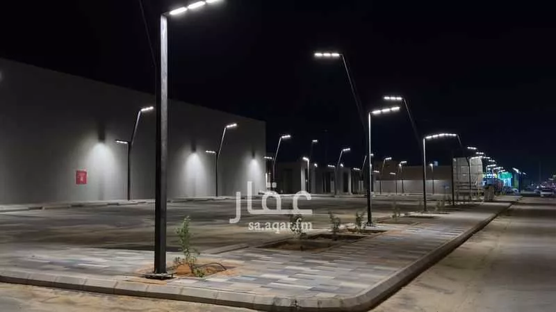 900 sqm building in Tuwaiq 10