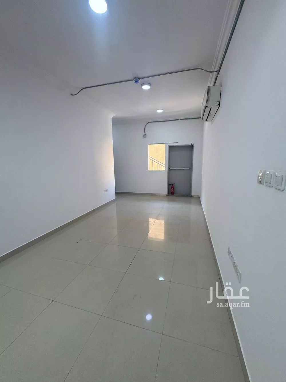 عمارة 1200 م² في المونسية 2