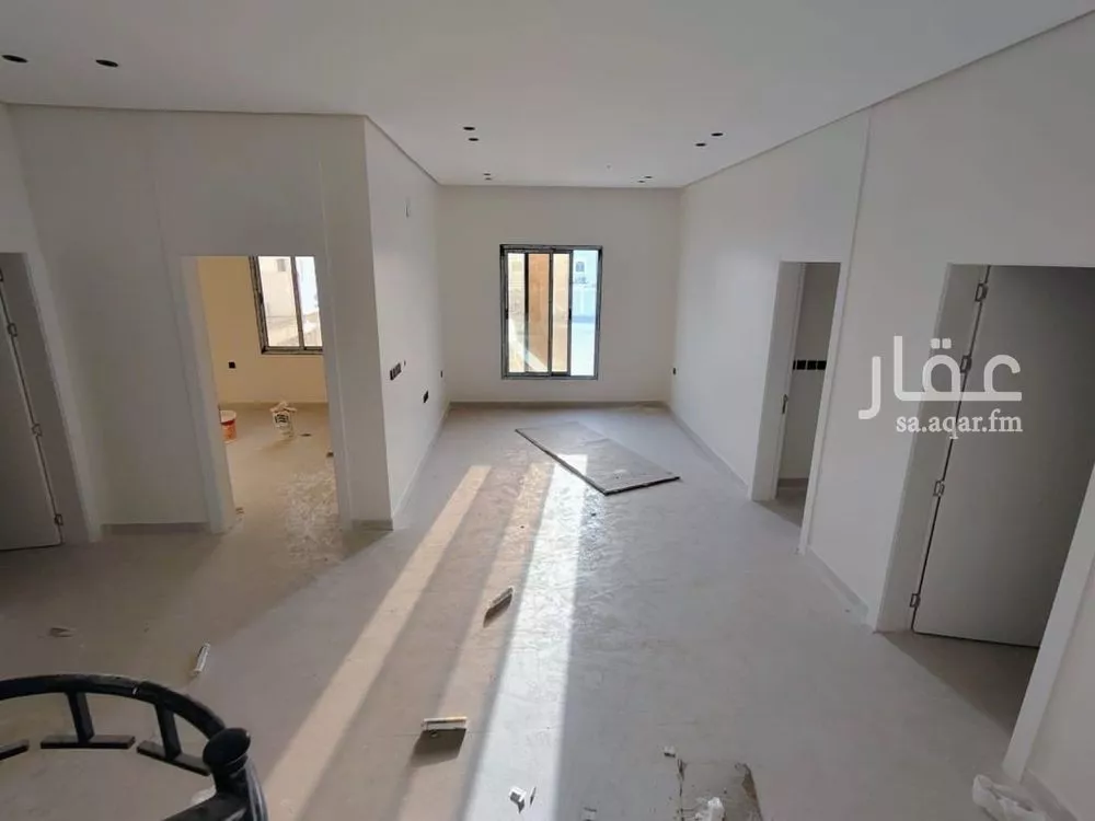 6 bedroom villa in As Sawari 8