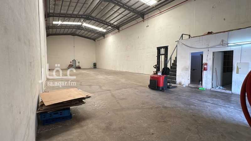 warehouse in Al Aziziyah, Riyadh 2
