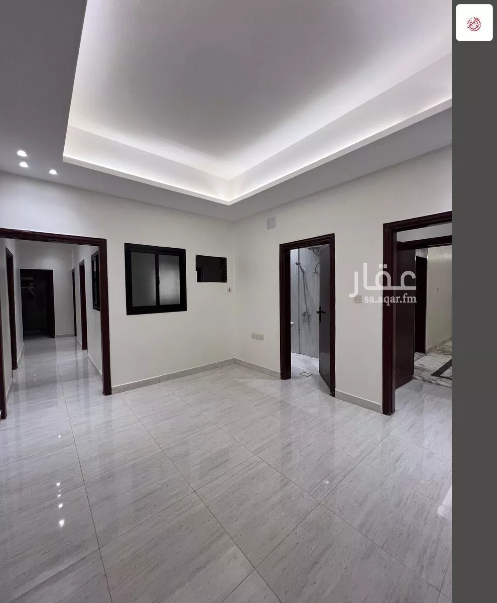 عمارة 1027 م² في ام سليم 13