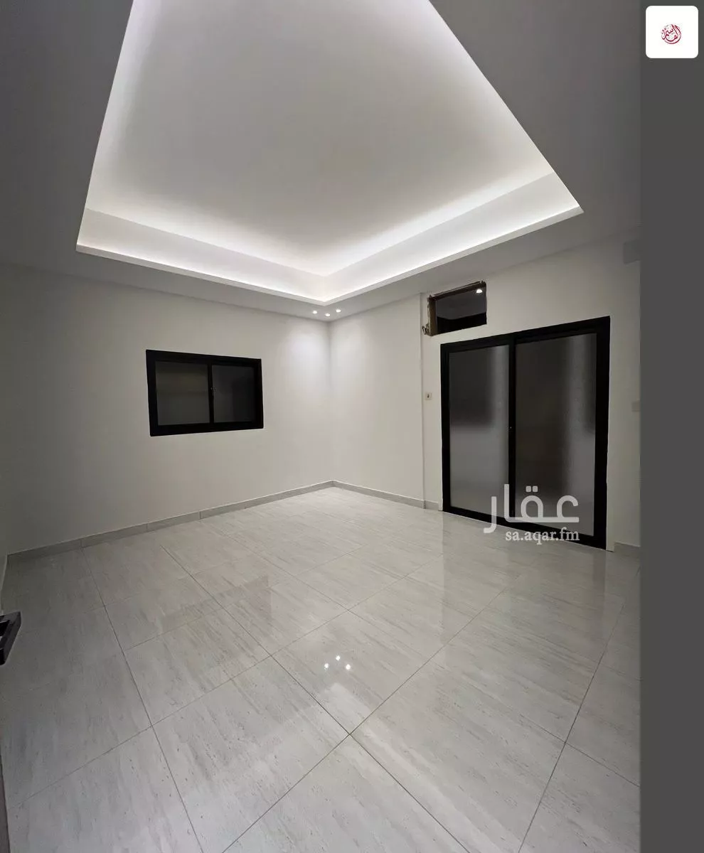 عمارة 1027 م² في ام سليم 19