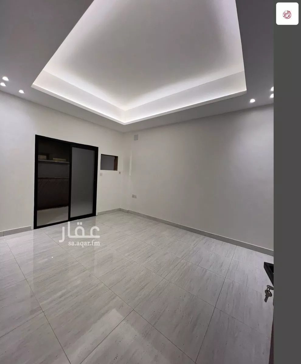 عمارة 1027 م² في ام سليم 30