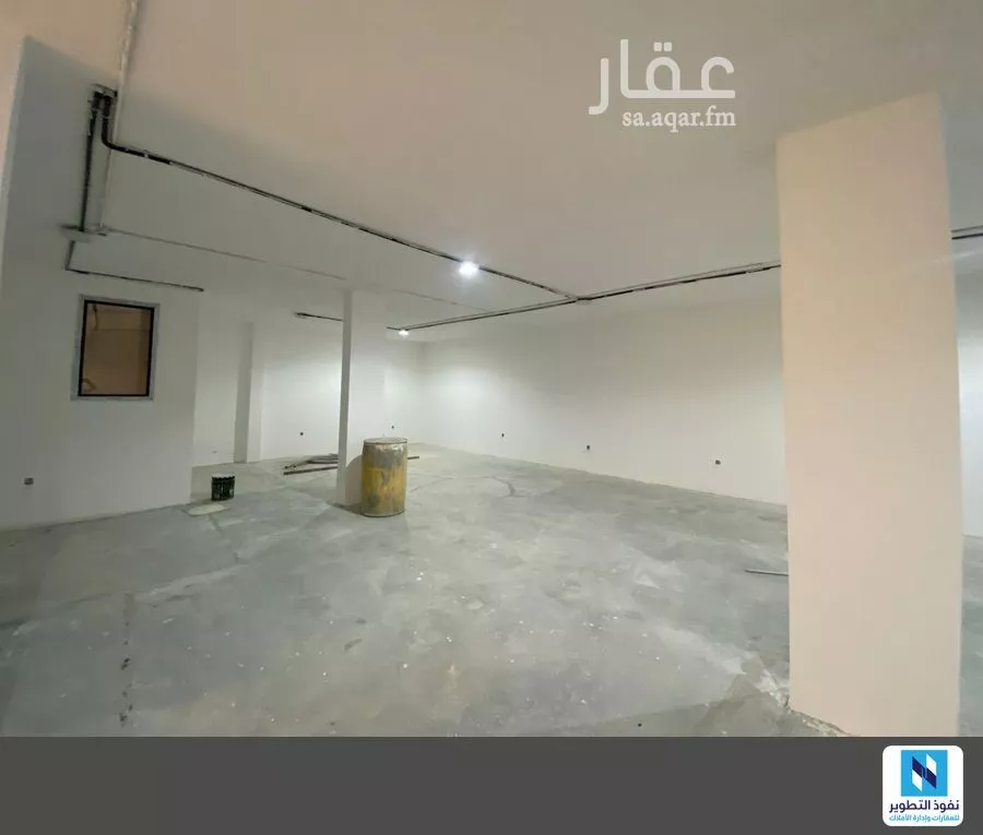 1094 sqm building in Al Mursalat 14