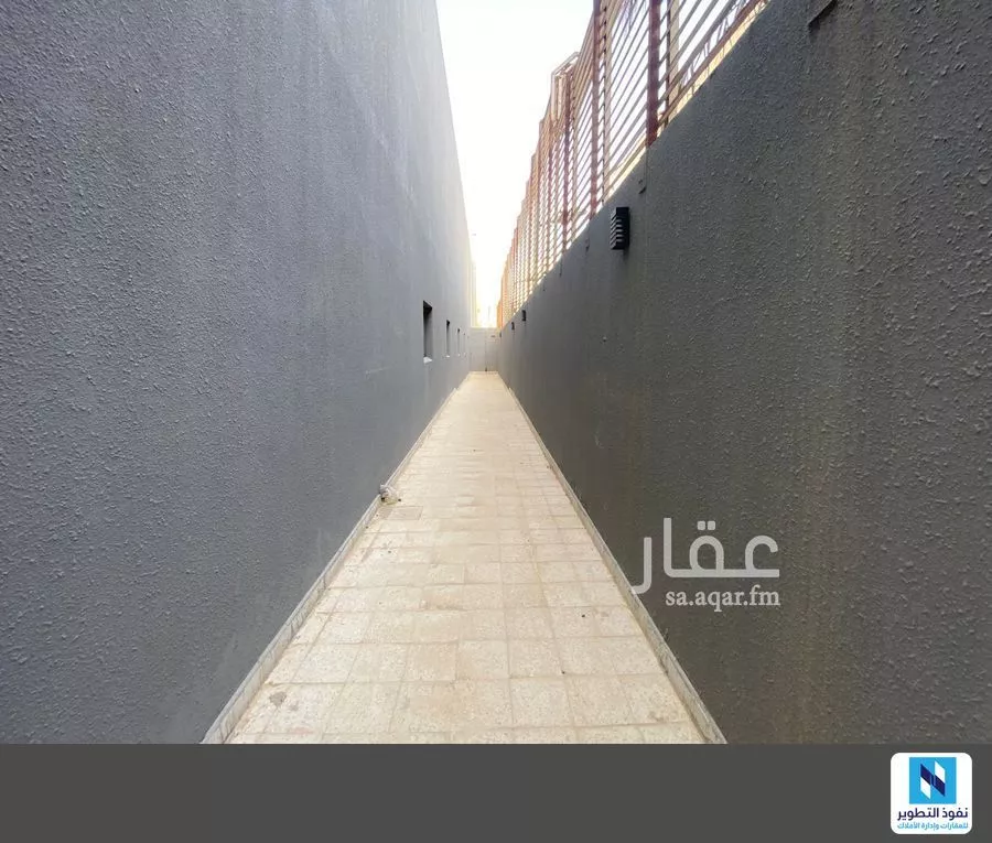1094 sqm building in Al Mursalat 19