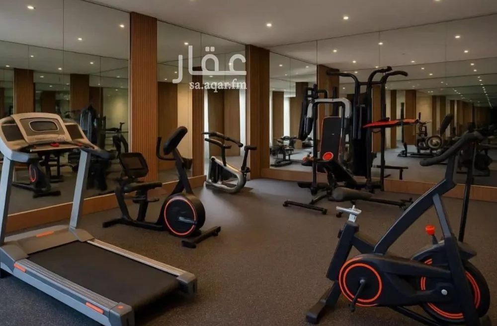 1425 sqm building in Al Munsiyah 10
