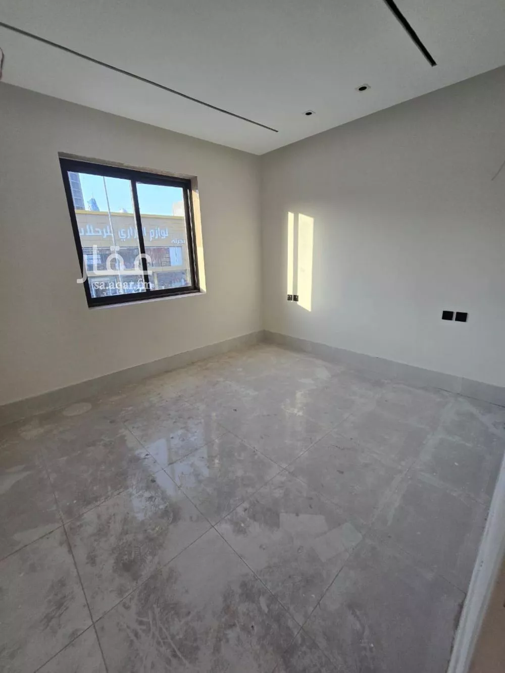 عمارة 650 م² في العقيق 19