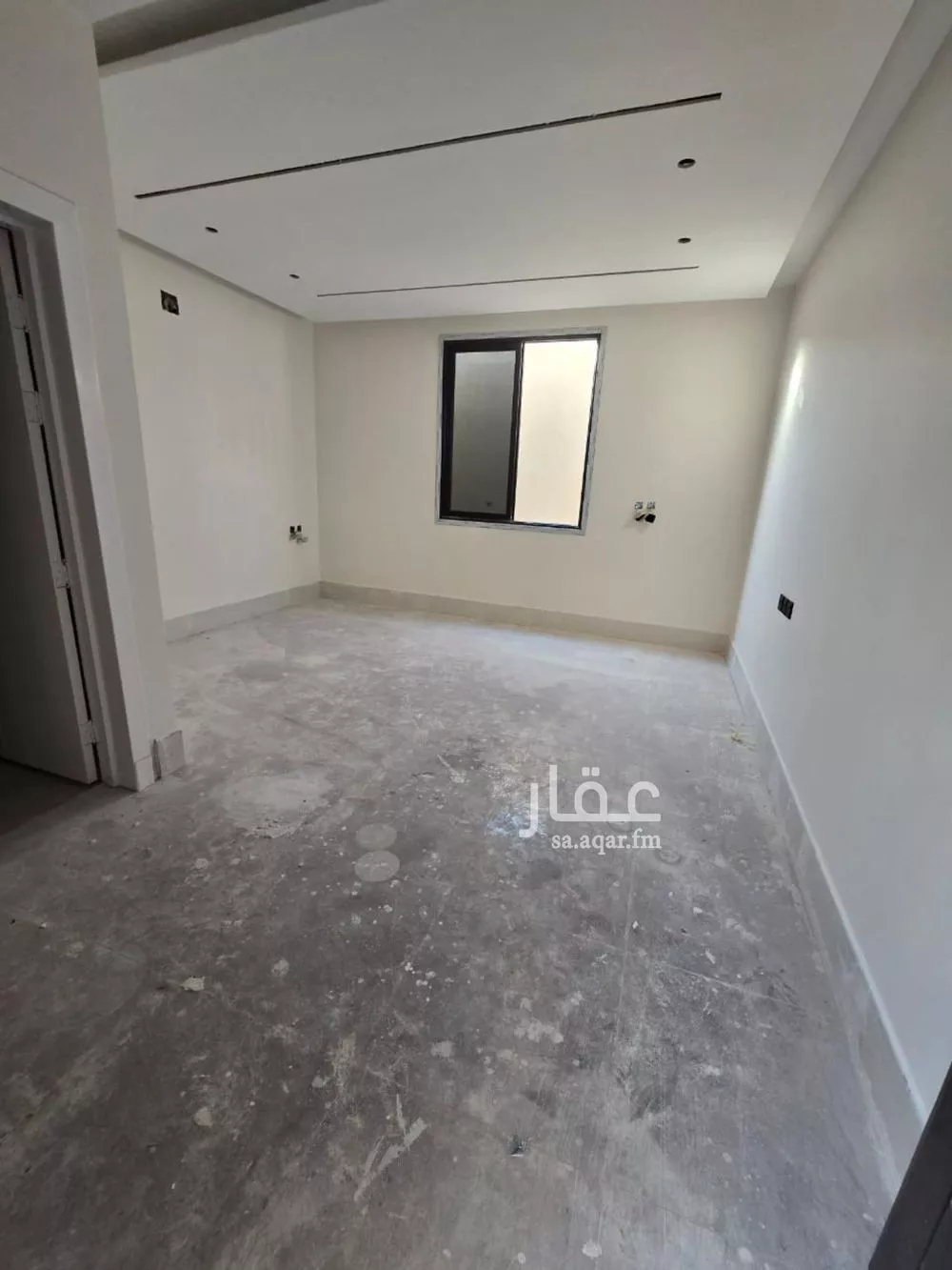 عمارة 650 م² في العقيق 7