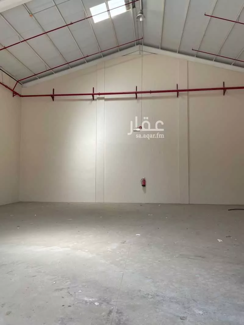 986 sqm warehouse in Al Mishal 6