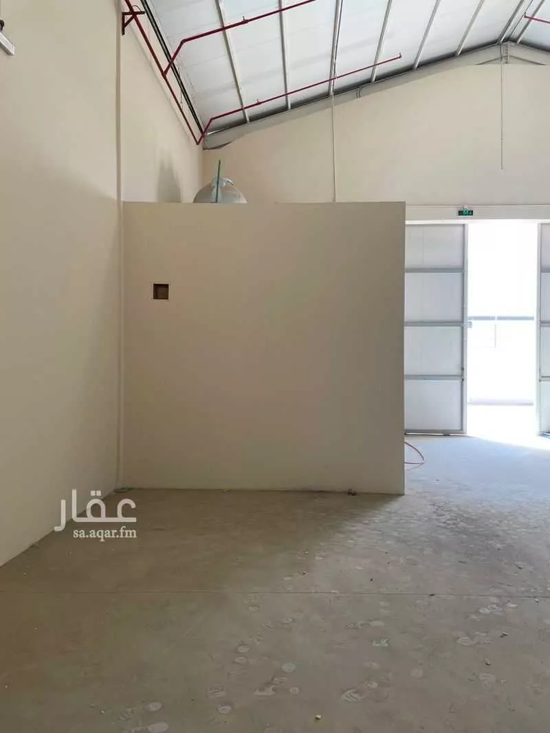 986 sqm warehouse in Al Mishal 7